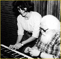 Mari Leonel with Hermeto Pascoal